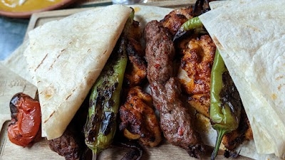 Ali's Grill