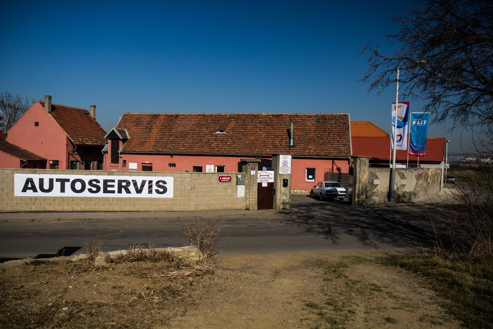 Autoservis Holyně Praha