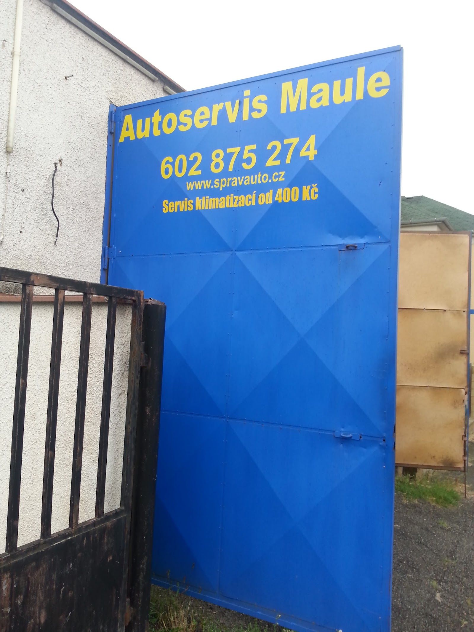 Autoservis, Pneuservis Roman Maule Praha