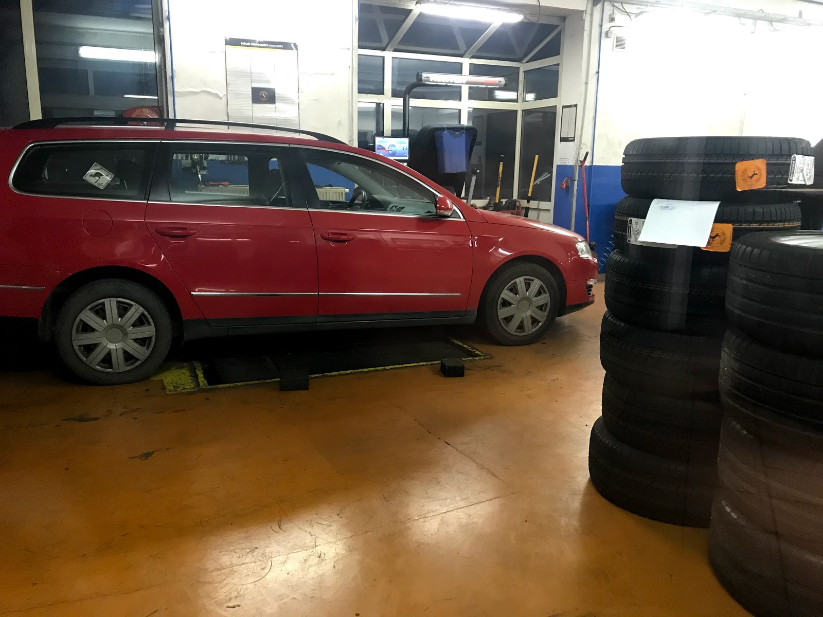 Autoservis, Pneuservis Chára sport Praha
