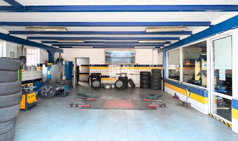 Autoservis, Pneuservis Euromaster Ostrava