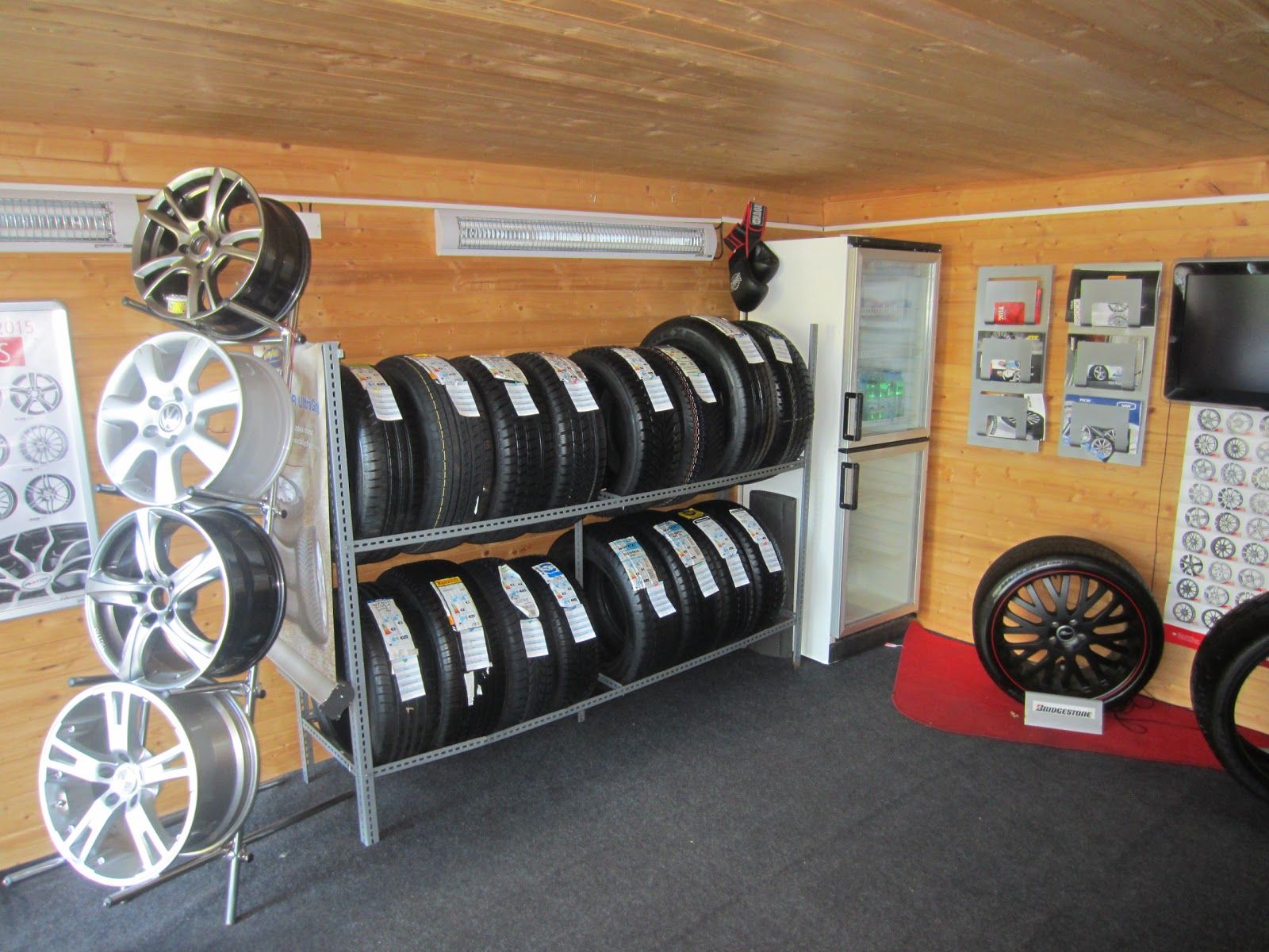 Autoservis , Pneuservis Ostrava