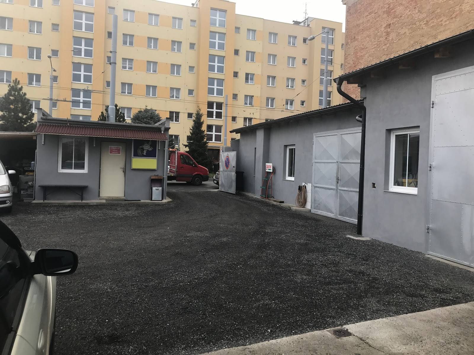 Autoservis , Pneuservis Tomáš Šimandl   Plzeň