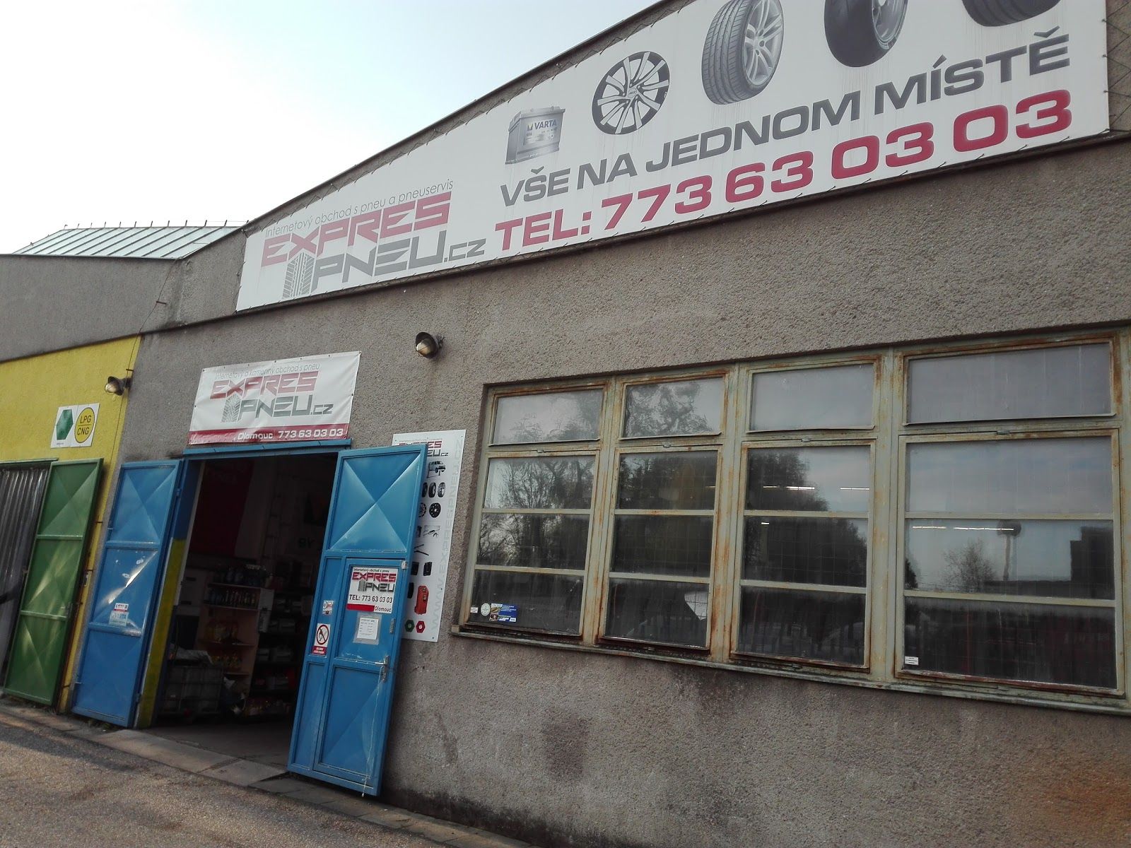 Autoservis , Pneuservis Exprespneu Olomouc