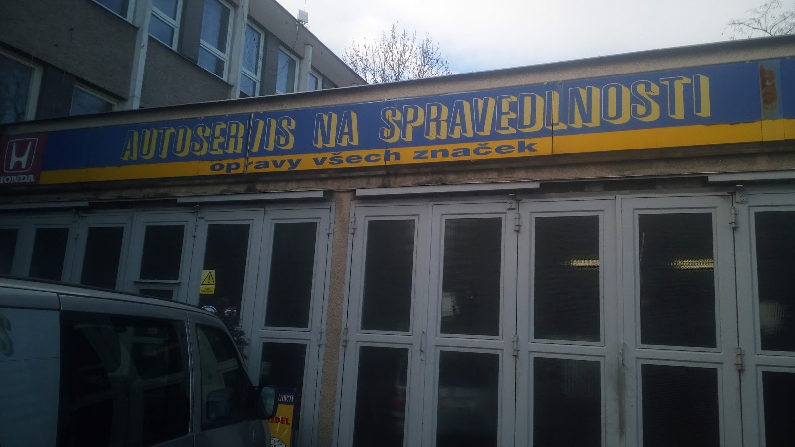Autoservis Na Spravedlnosti Pardubice