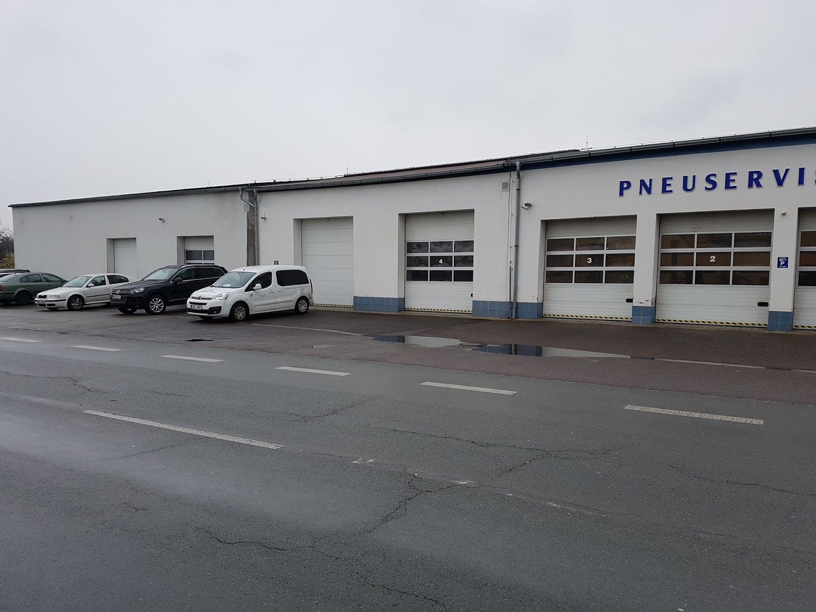 Autoservis , Pneuservis Chára sport Pardubice