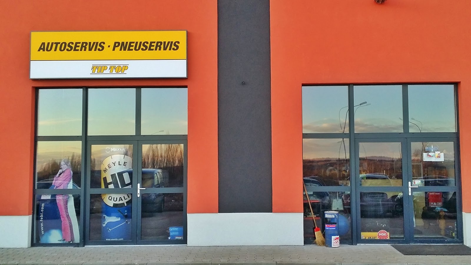 Autoservis Pneuservis Tip Top Most