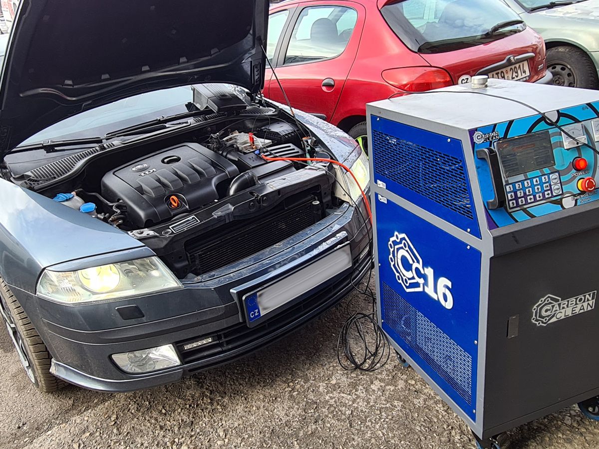 Autoservis CarbonOFF Třinec