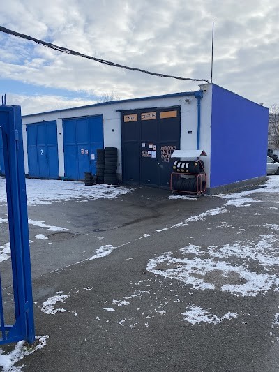 Autoservis , Pneuservis z Řečkovic