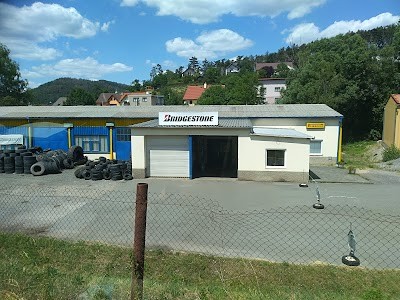 Autoservis Pneuservis Strach Beroun