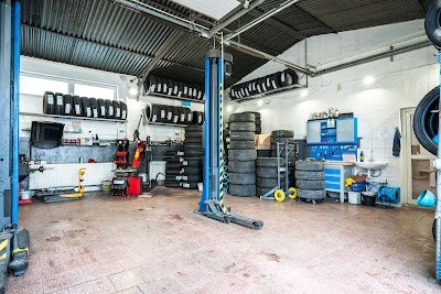 Autoservis Pneuservis Fast Vyškov<