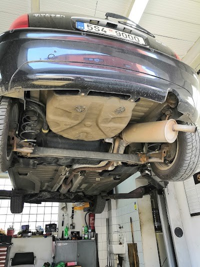 Autoservis Macoun Čelákovice<