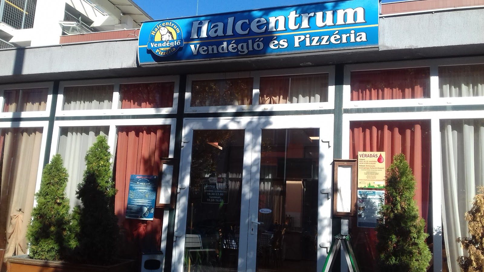 Halcentrum Vendéglő - Salvatore Pizzéria Békéscsaba