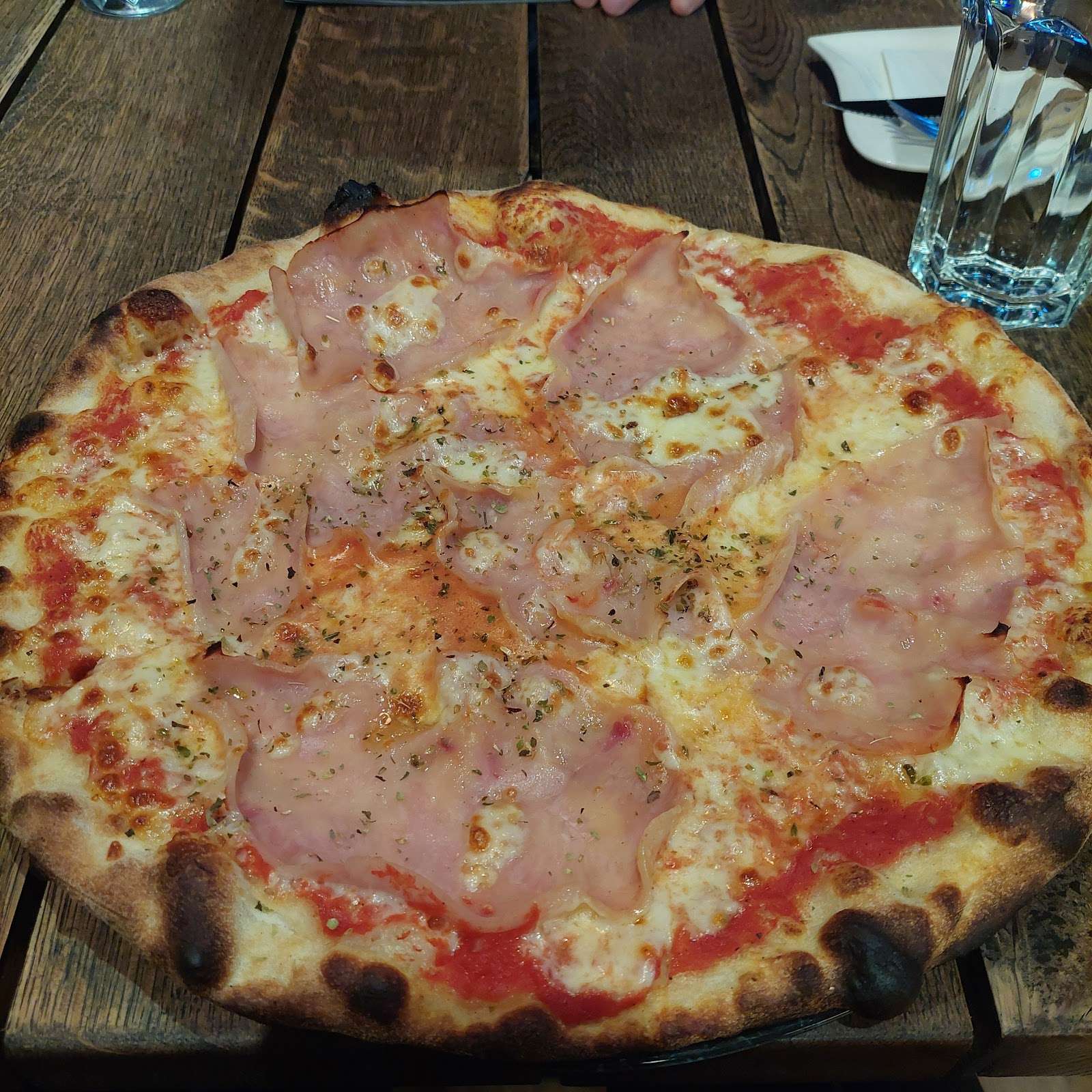 Patrick's pizzeria & lounge Sopron