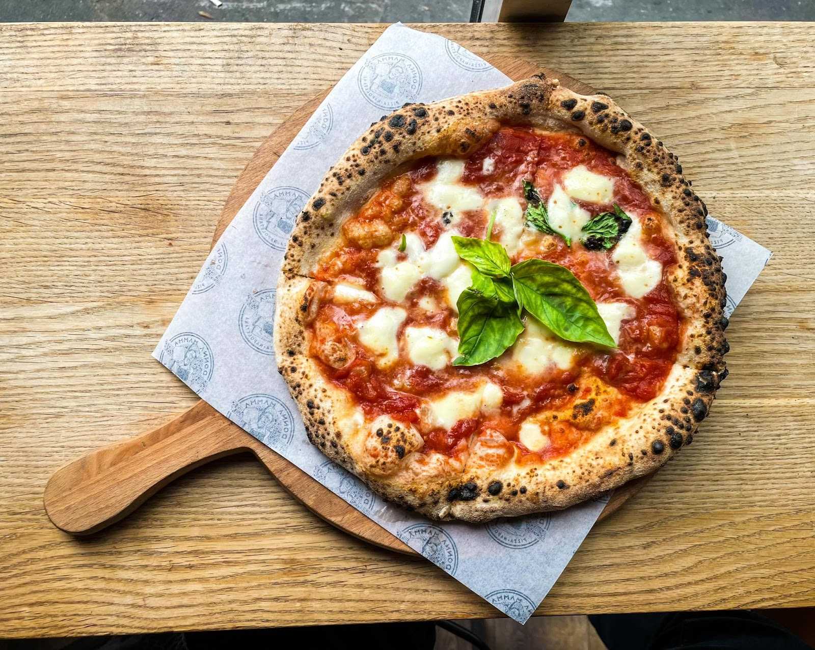 Donna Mamma Pizza Napoletana Budapest