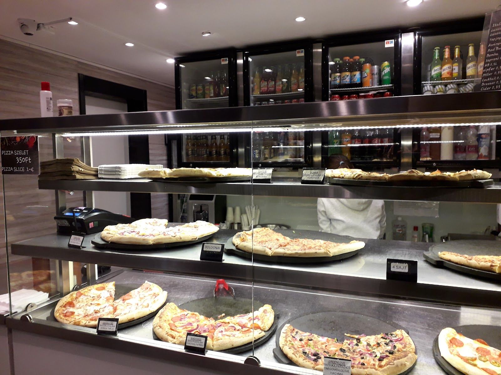 Grand Re Pizza Hungary Budapest