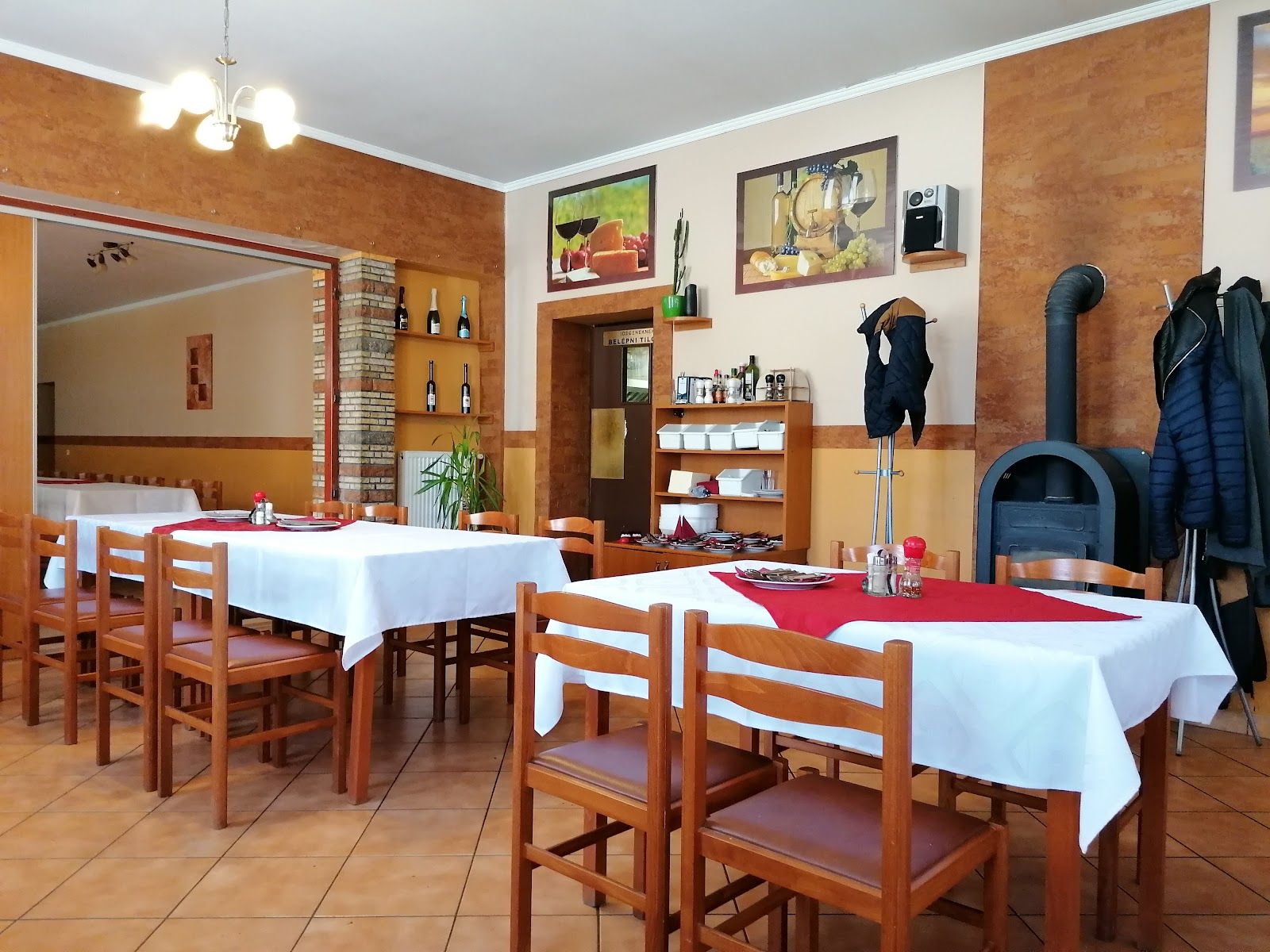 Patkó Vendéglő és Pizzéria Zirc