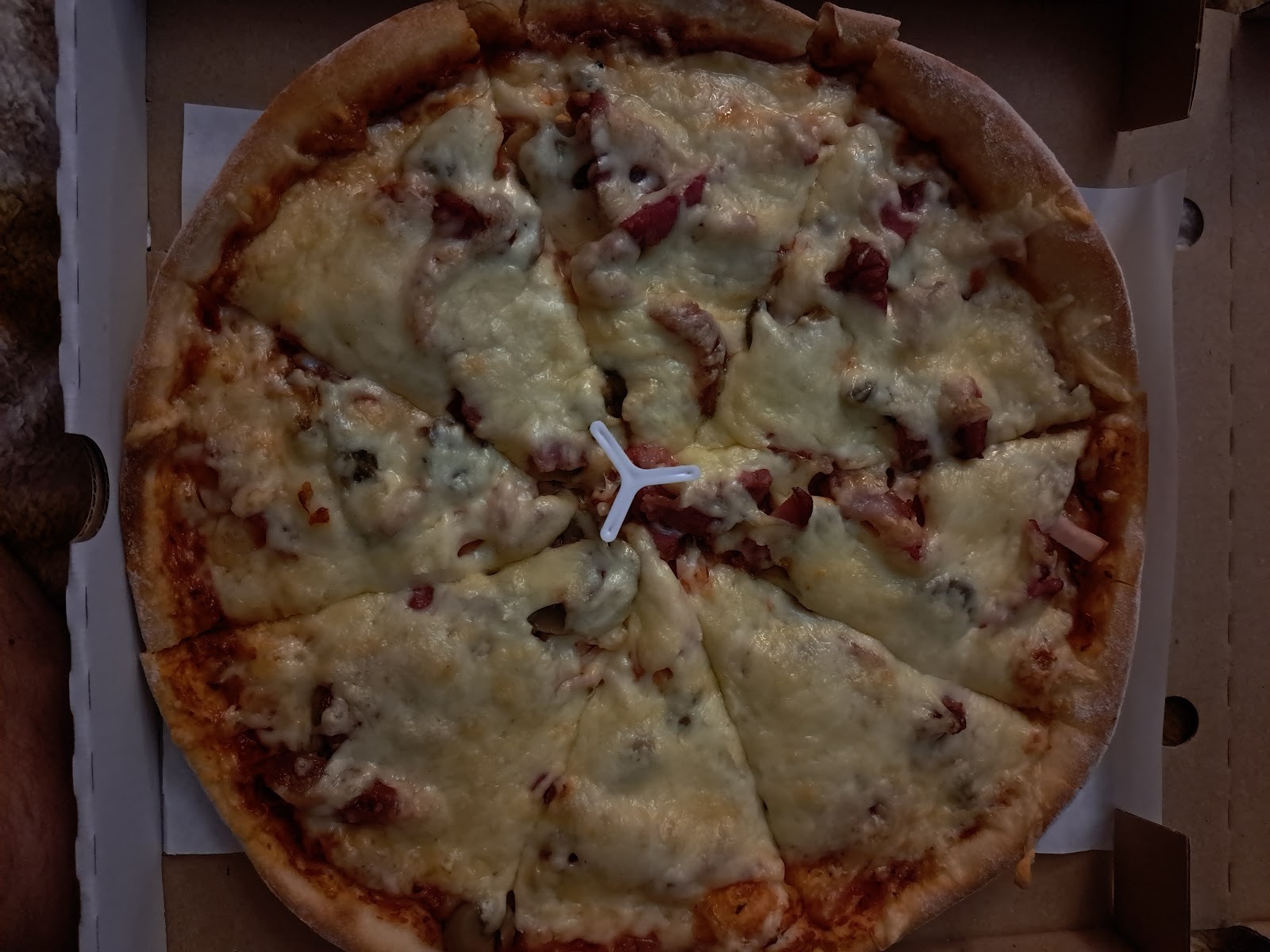 Lizo Pizzéria és Ételbár Tiszafüred