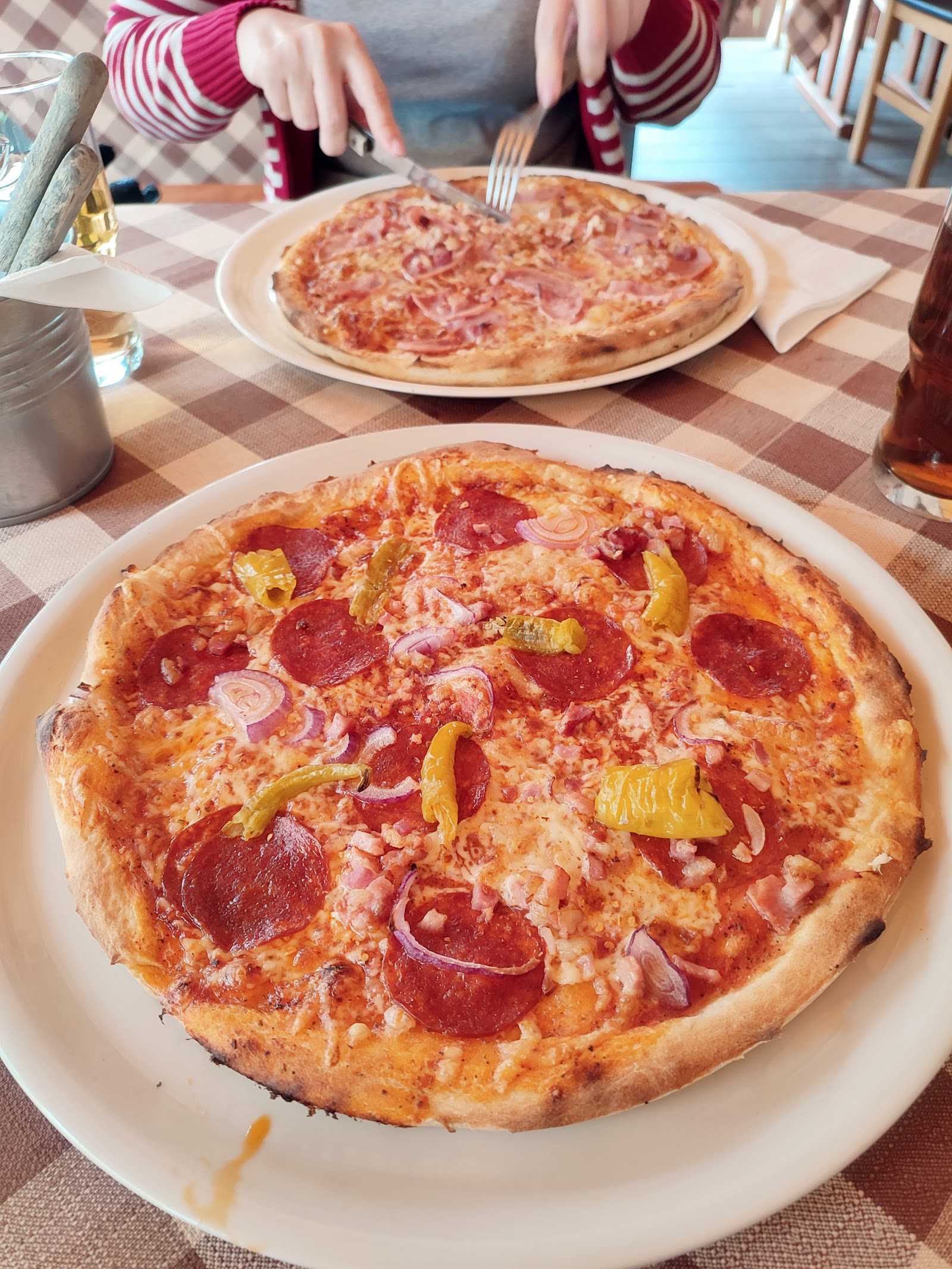 Pizza - Sarock Pizzéria Balatonboglár