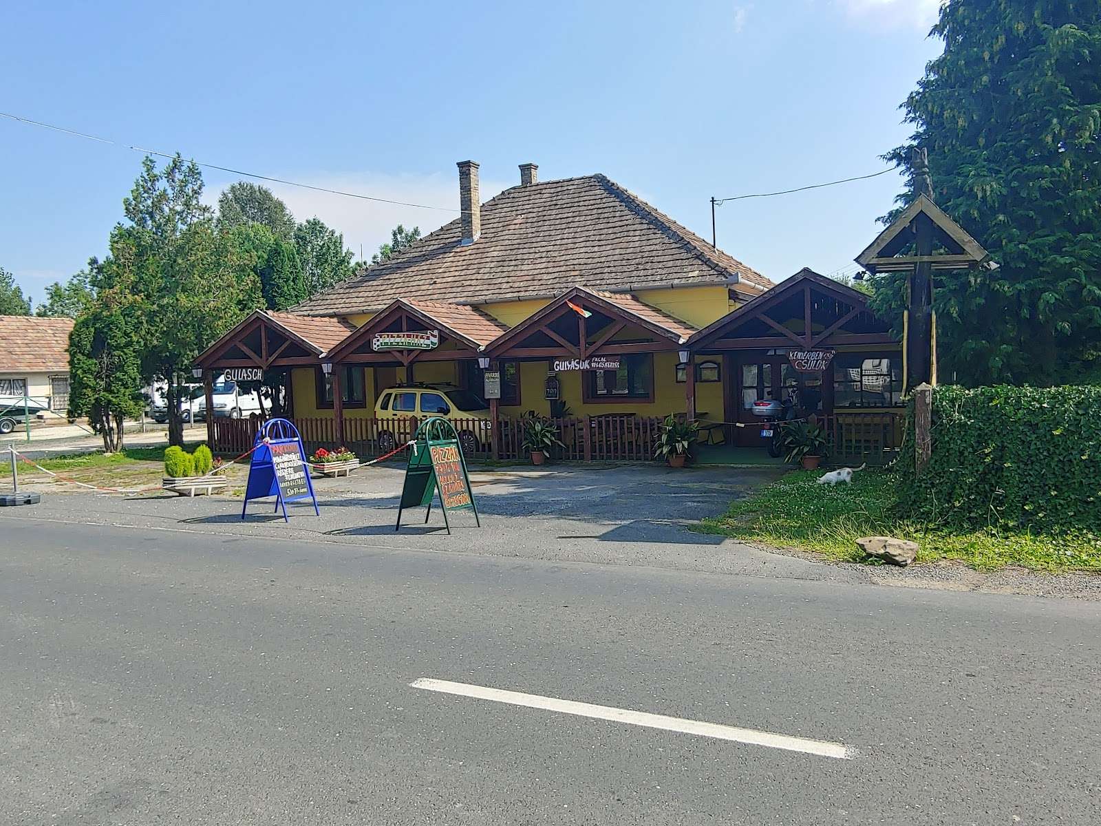 Trink Pizzaház Türje