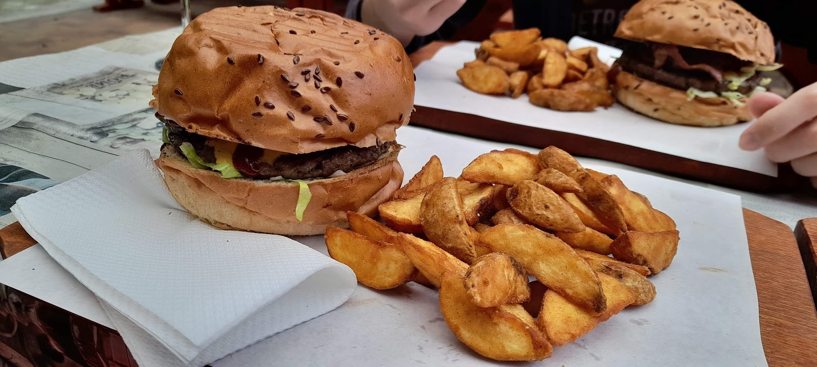 KB Burger & Pizza Igal