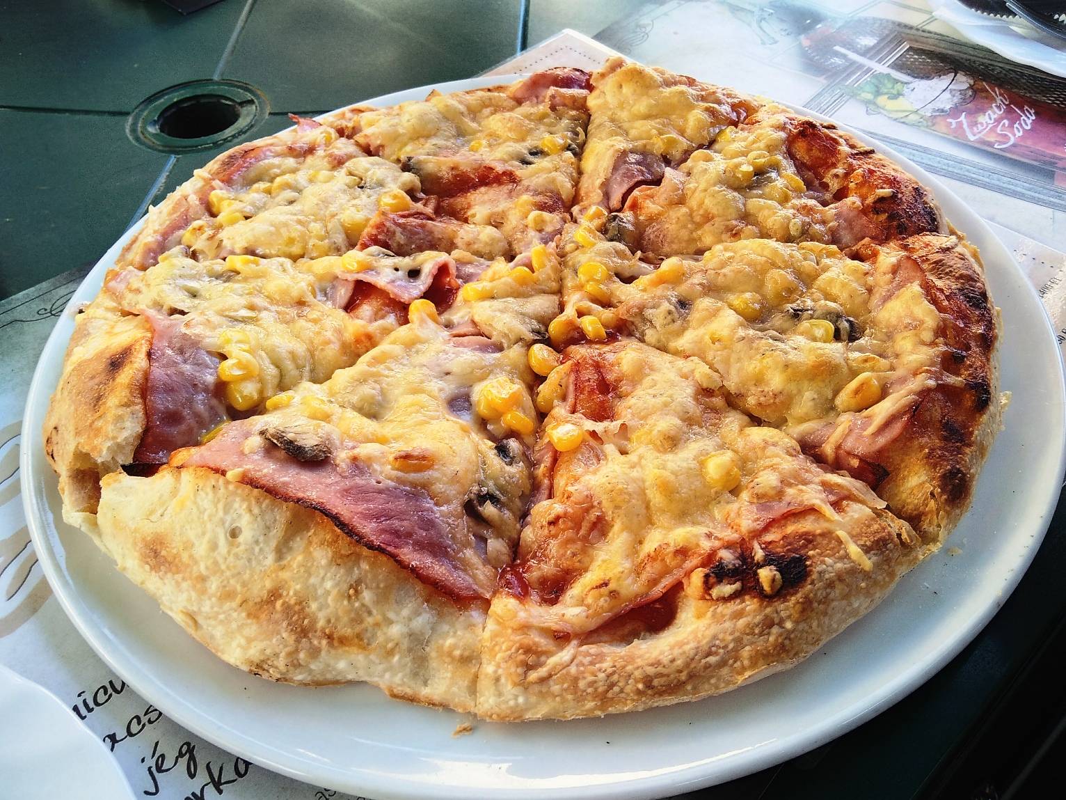 Ádám Söröző Étterem Pizzéria Nagymányok