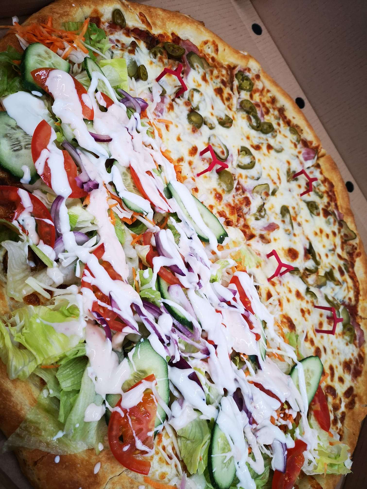 Parázs pizzéria Szirmabesenyő