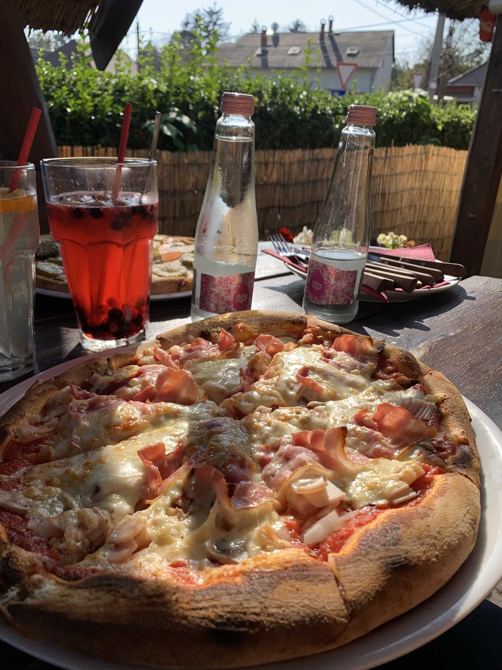 Pizza Café Pizzéria Törökbálint