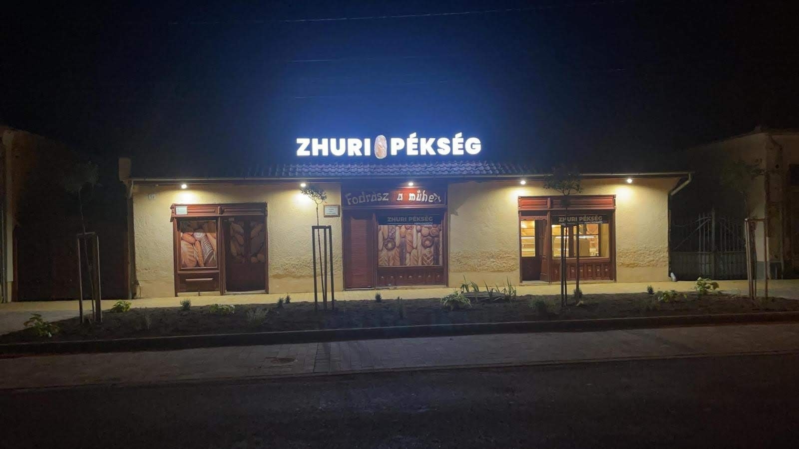 Zhuri Pékség es Pizzéria Abaújszántó