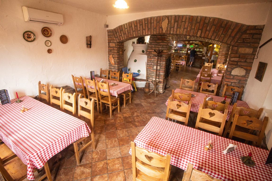 Szent István Vendéglő és Pizzéria Törökszentmiklós
