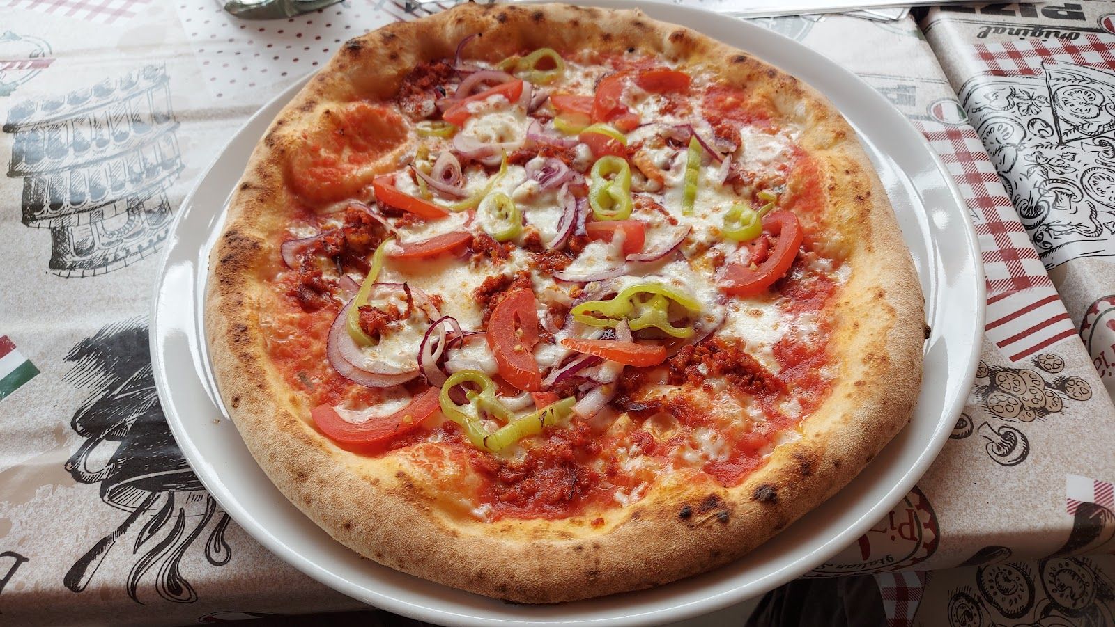 Nana Pizzéria Komárom