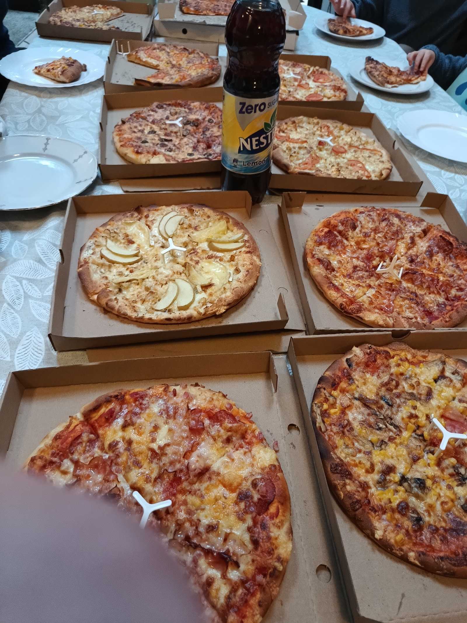 Venezia Pizzeria és Étterem Solymár