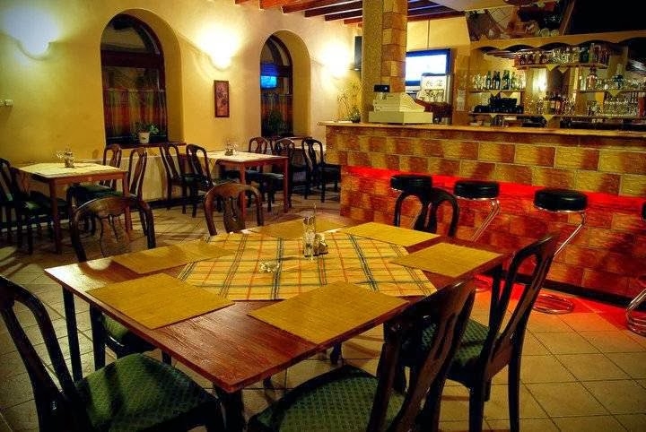 La Rosa Pizzéria és Étterem Orosháza