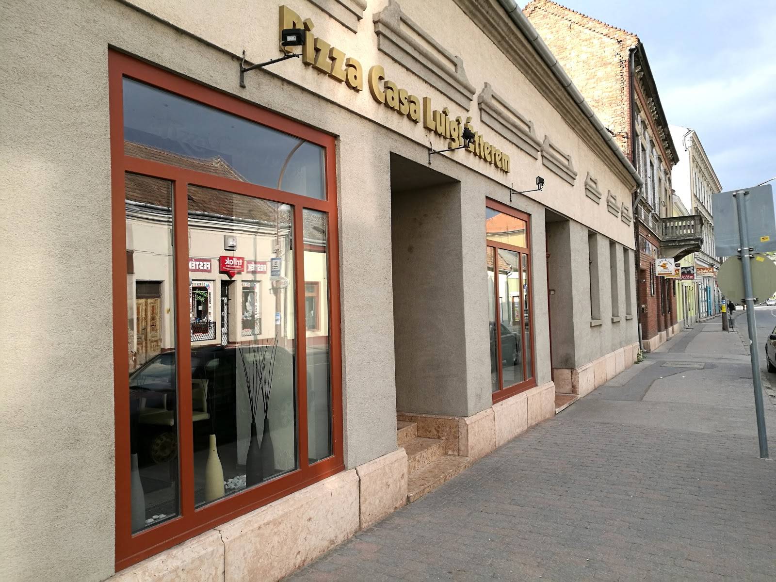 Pizza Casa Luigi Esztergom