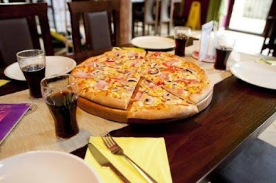 Pizza Di Casa