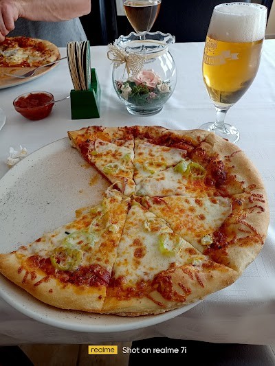 Velence Pizzéria Beremend<