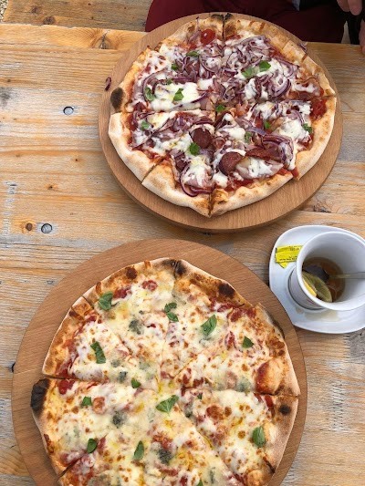 Macsek Büfé és Pizzéria
