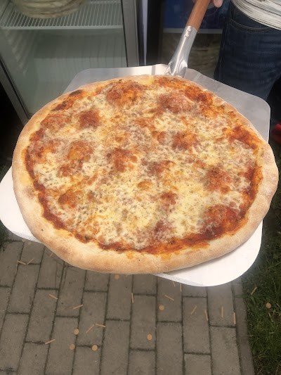 Pizza box Anno 2012 kft