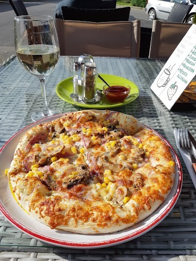 Taverna Pizzéria & Söröző