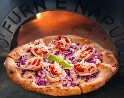 Daniele Urban Nápolyi Pizzeria