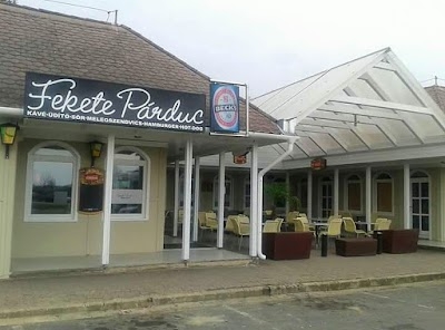 Fekete Párduc Pizzéria Petőháza<