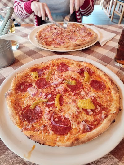 Pizza - Sarock Pizzéria