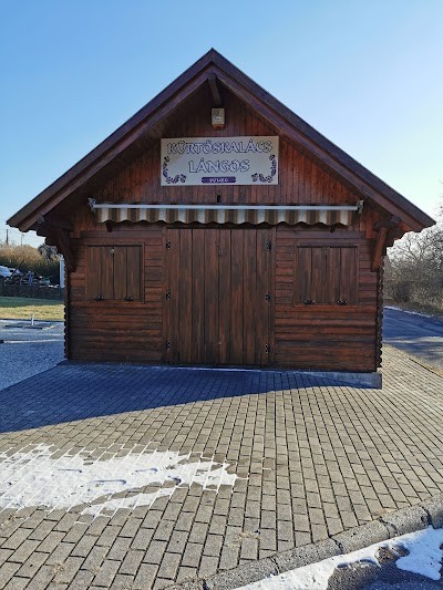 Lángos sütöde Sümeg<