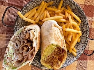 Pötyi Büfé Balatonlelle<
