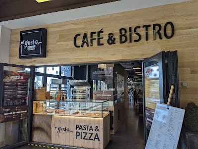 El Gusto Cafe & Bistro