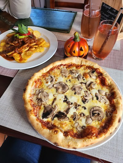 il Caminetto Pizzéria Gyöngyös<