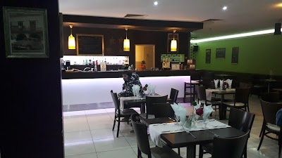 Bowling Cafe Pizza Házhozszállítás